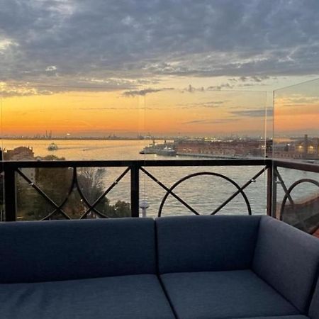 The Venice Penthouse And Rooftop-Terrace At Molino Stucky Exterior photo